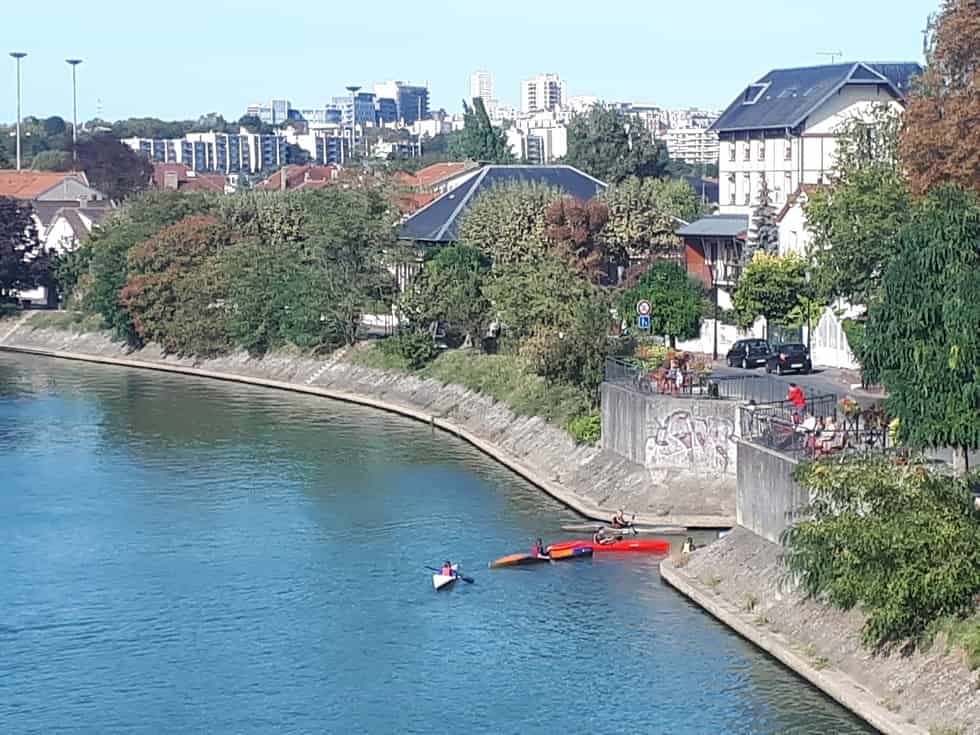Kayak et Paddle sortant du canal de Polangis